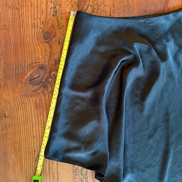 NWT Nasty Gal Satin Skirt High Low Black Size 4 Asymmetric - Picture 11 of 14